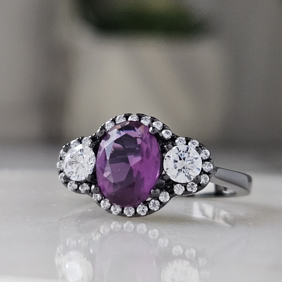 Charmed Aroma Black Gold ring with Purple Gemstone, size 6, 925 Sterling Silver - Picture 3 of 7